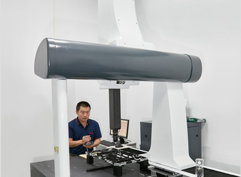 Three-coordinate measurement